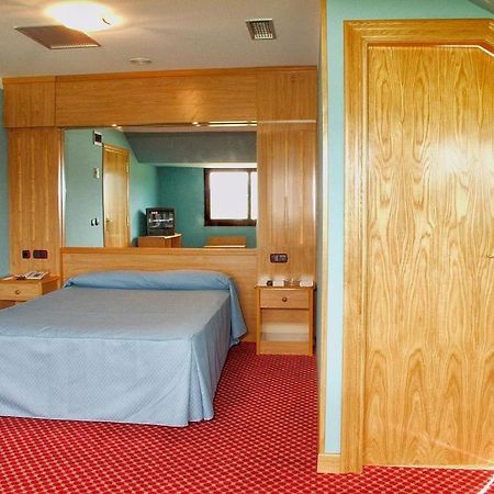 Hotel Royal Llanera Kültér fotó