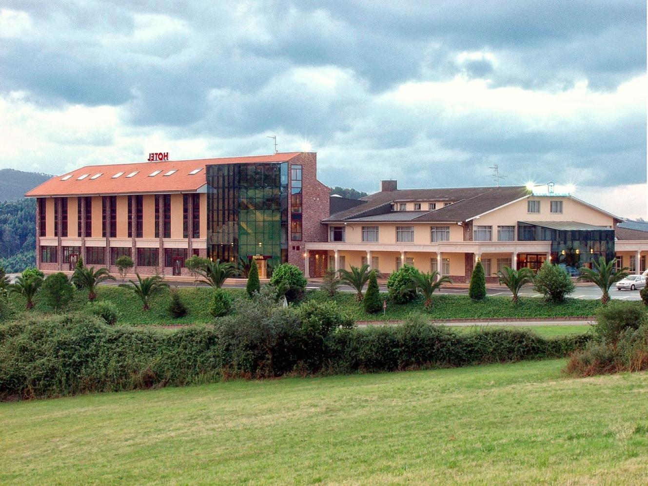 Hotel Royal Llanera Kültér fotó