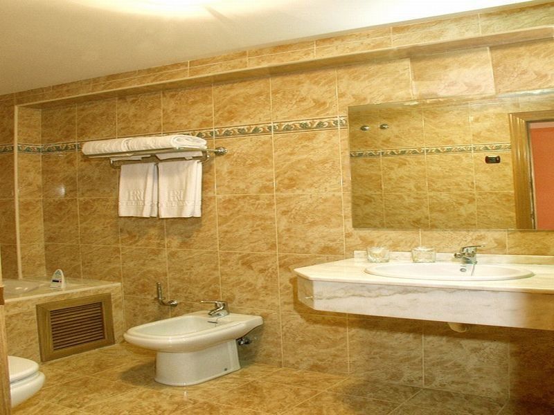 Hotel Royal Llanera Kültér fotó